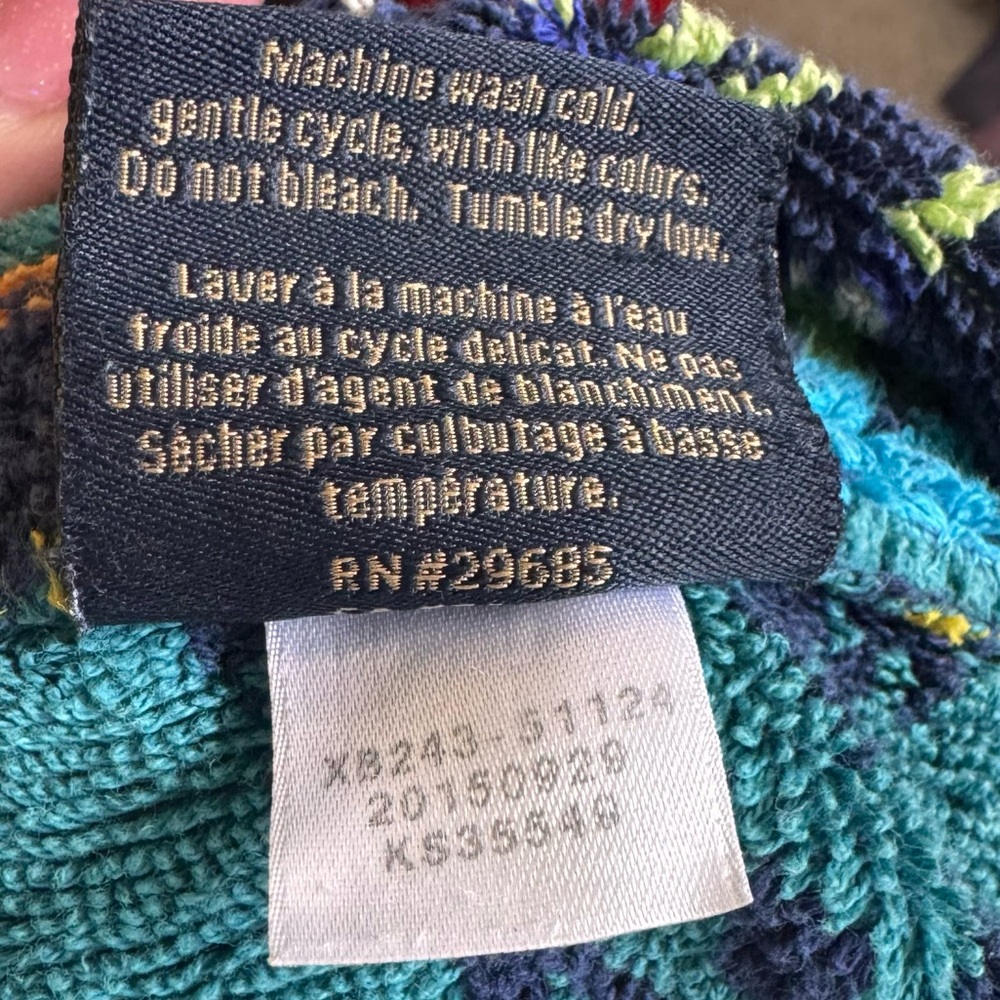 Pendleton Beach Towel Poncho - Picture 6 of 6